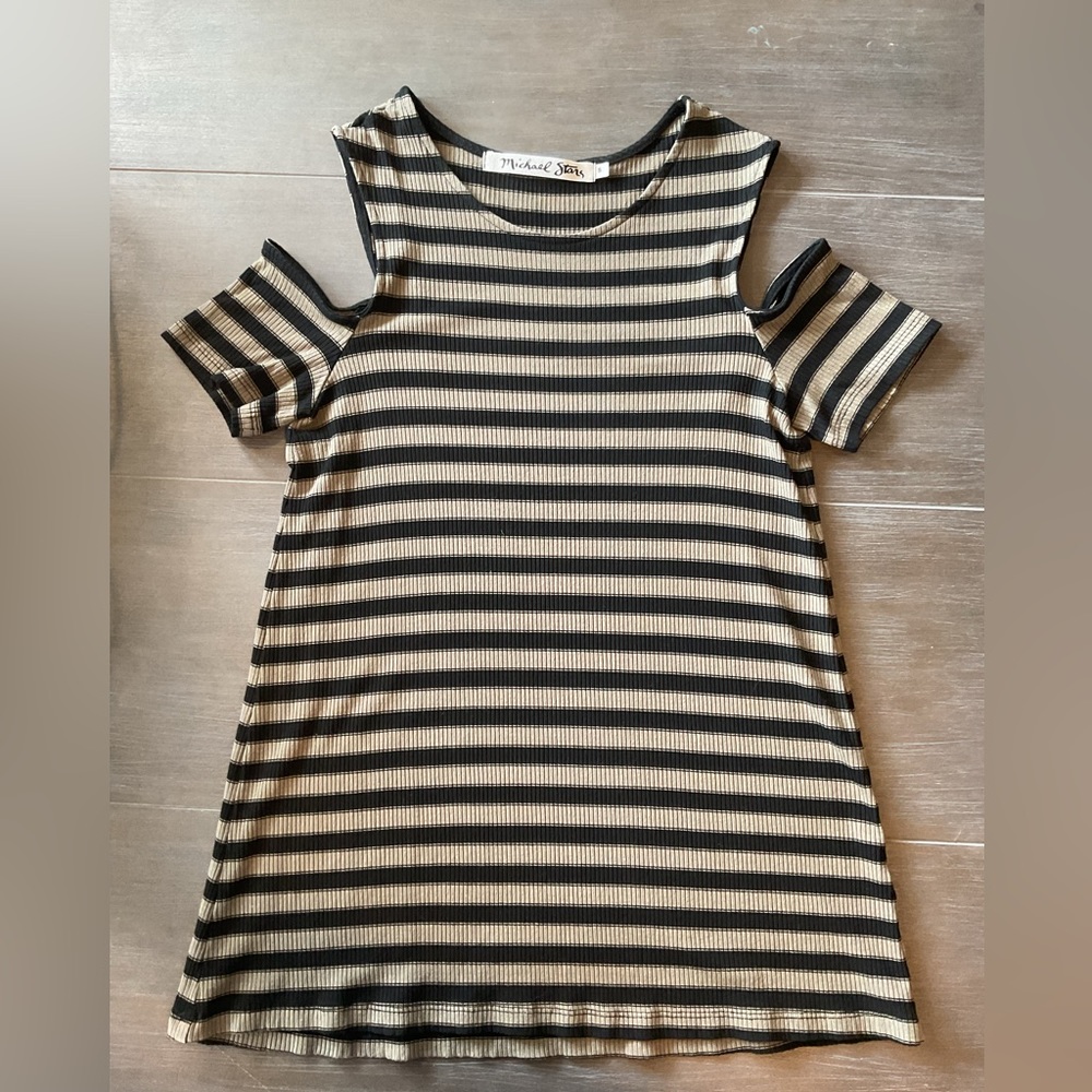 Michael Stars open shoulder top - Small